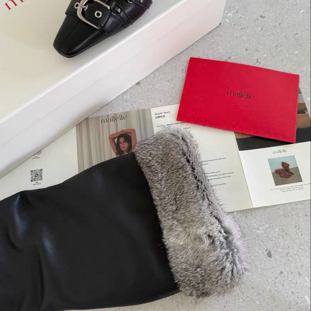 Lambskin stiletto heel boots with fur trim - Picture 9 of 9